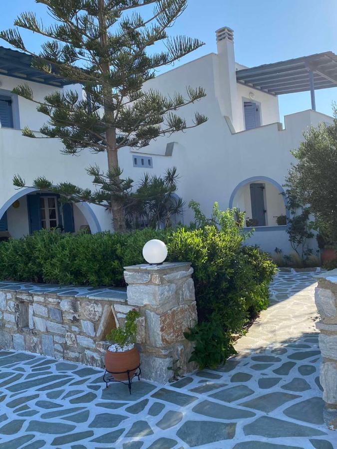 Kapares Studios Agia Anna  Exterior photo